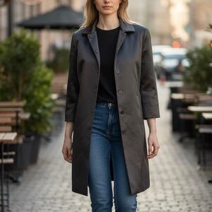 T Tahari Women’s M Gray Satin Topper Coat Long Jacket